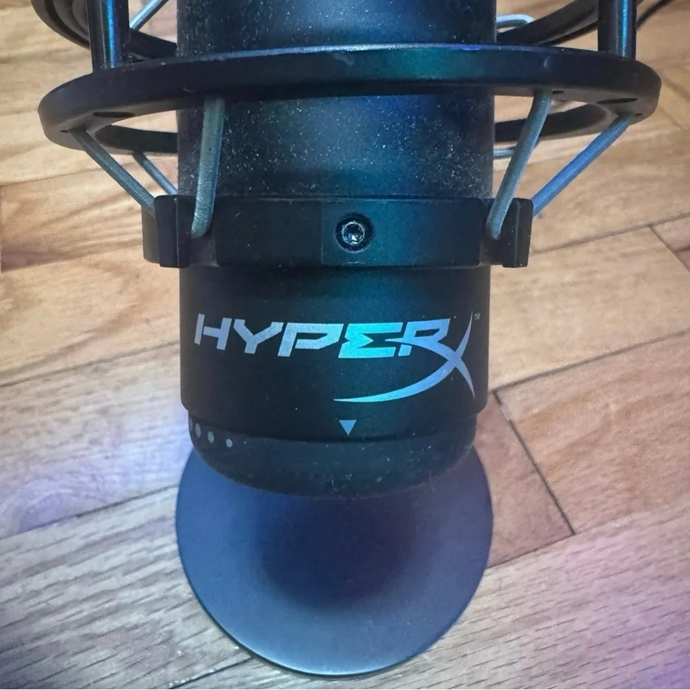 HyperX QuadCast S - USB Microphone - RGB Lighting (First Generation)